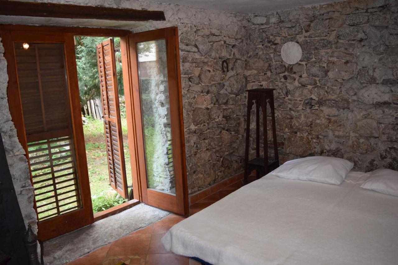 Hostel Musafir Конич Екстериор снимка